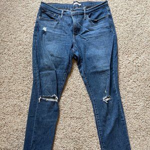 Levi jeans
